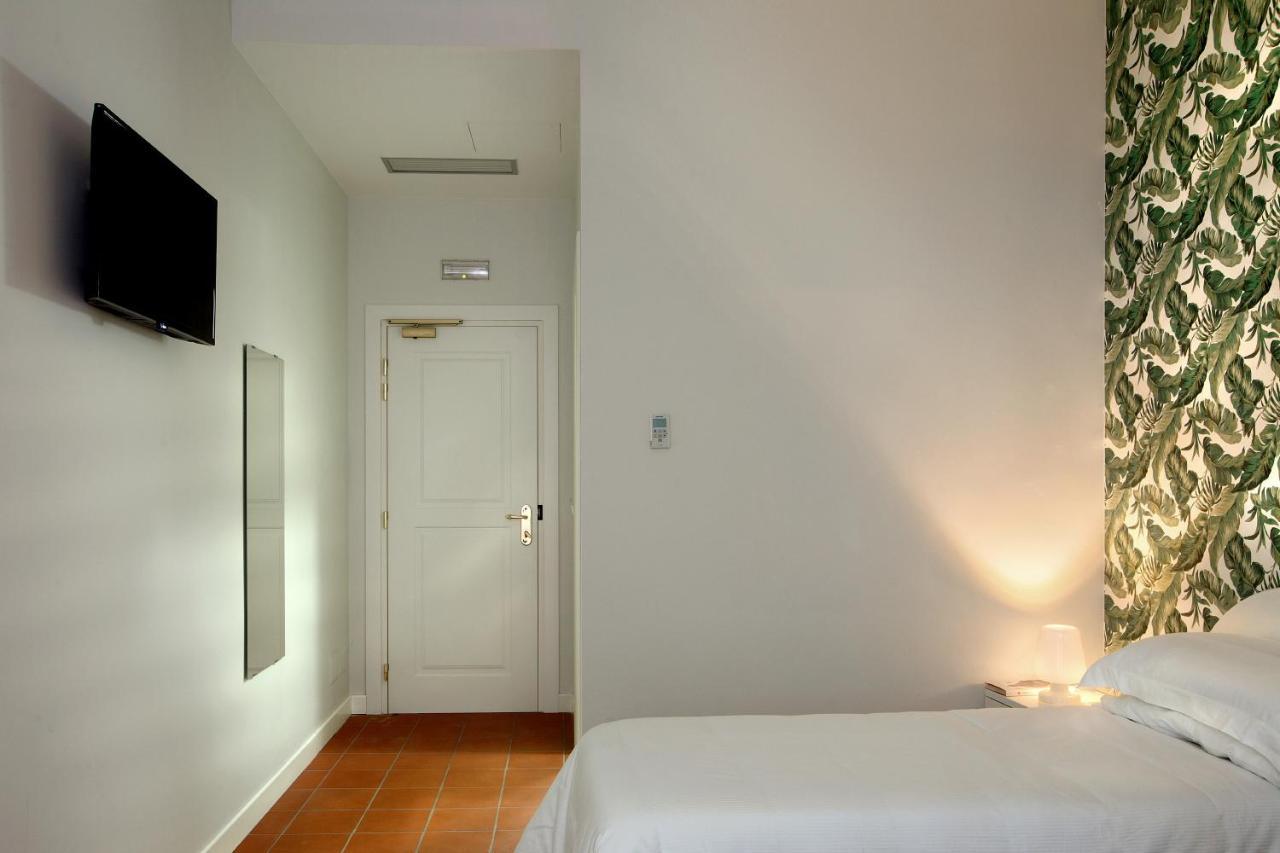 Palazzo Sant'Antonio Hotell Neapel Exteriör bild